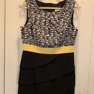 A comfy yet trendy Connected Apparel size 16 dress.
